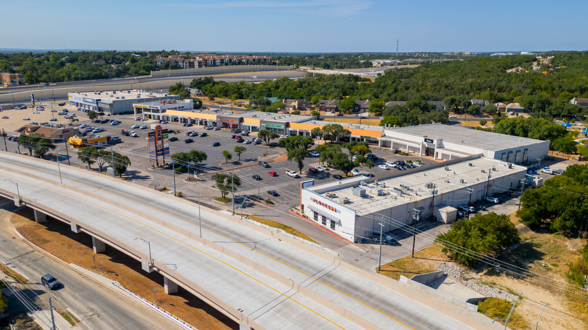 Trademark and Cohen & Steers Acquire Oak Hill Plaza in Austin